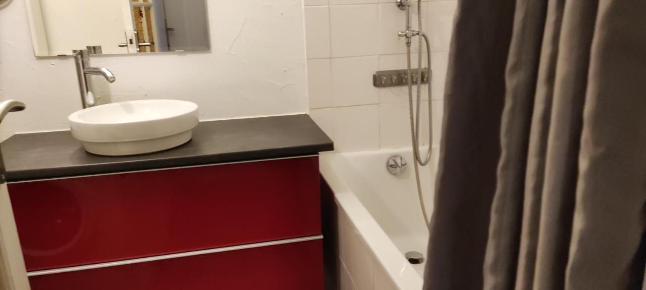 Studio L'agasso Prouvenco Appartamento La Crau Esterno foto
